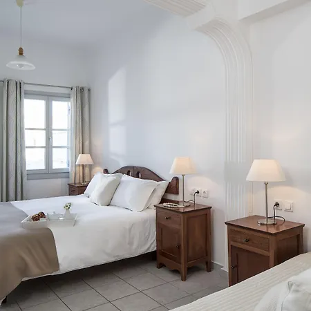 Acteon Hotel 2*