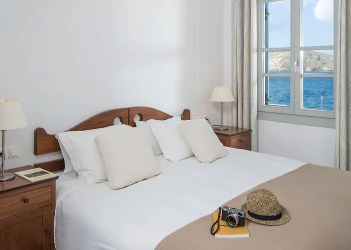 Acteon Otel Chora (Ios)