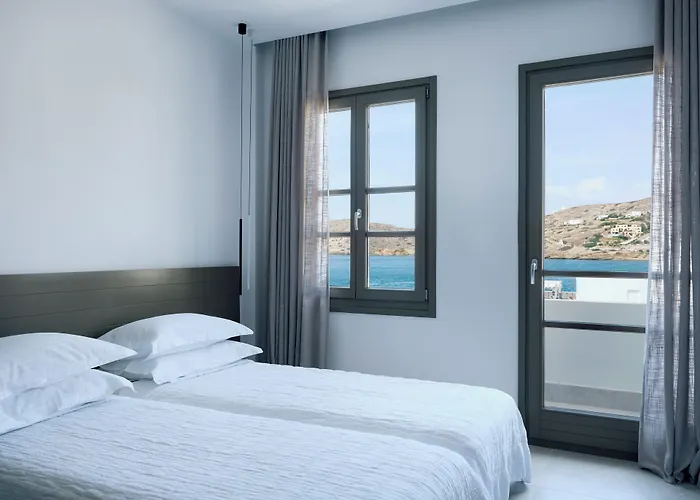 Acteon 2* Chora (Ios)